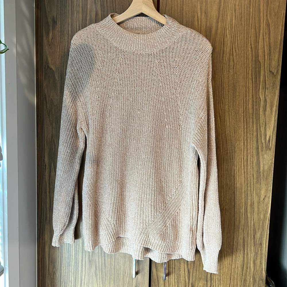 Sweater - Old Navy - Small